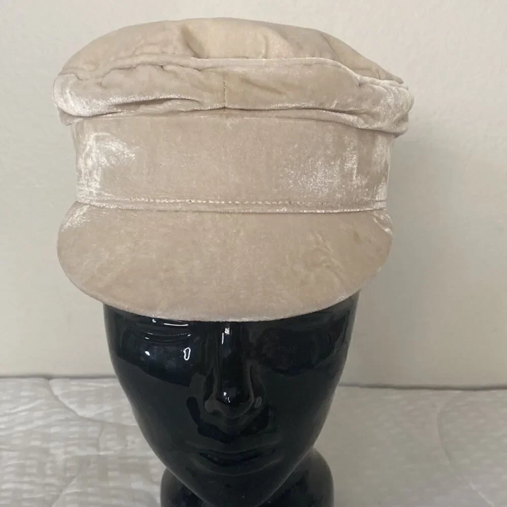 Lack of Color Hat Light tan Size Small see Video